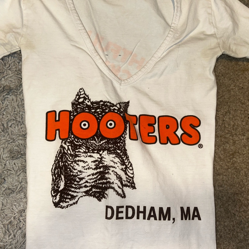 WHITE HOOTERS UNIFORMS!!! PLEASE READ CAPTION